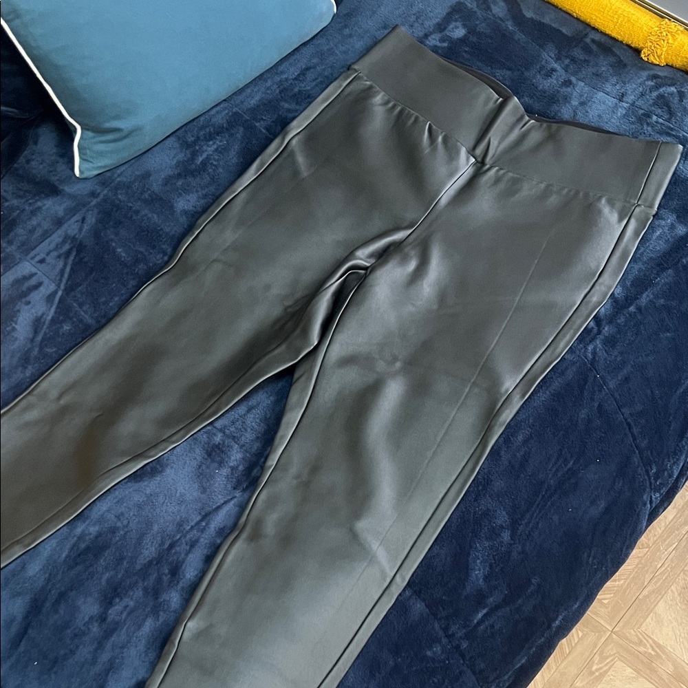 Torrid Black Pixie Pants